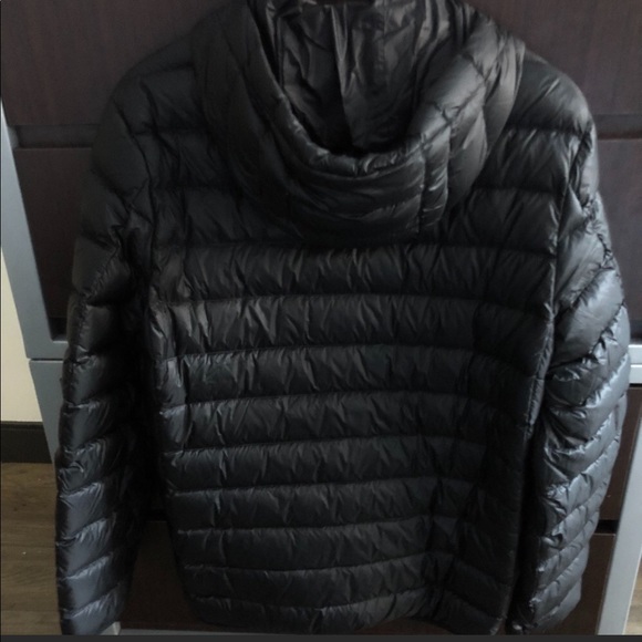 Roots Packable Down Jacket (Worn once) - Picture 3 of 4